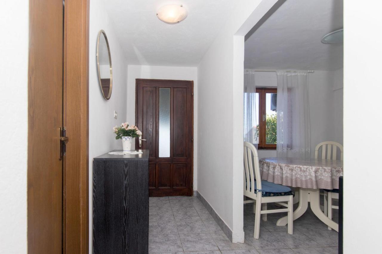 Apartments Jaksa Vis Dış mekan fotoğraf