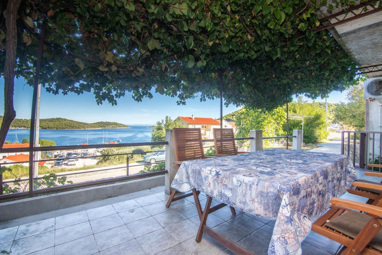 Apartments Jaksa Vis Dış mekan fotoğraf