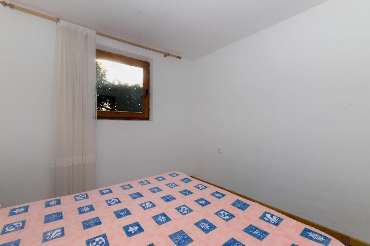 Apartments Jaksa Vis Dış mekan fotoğraf