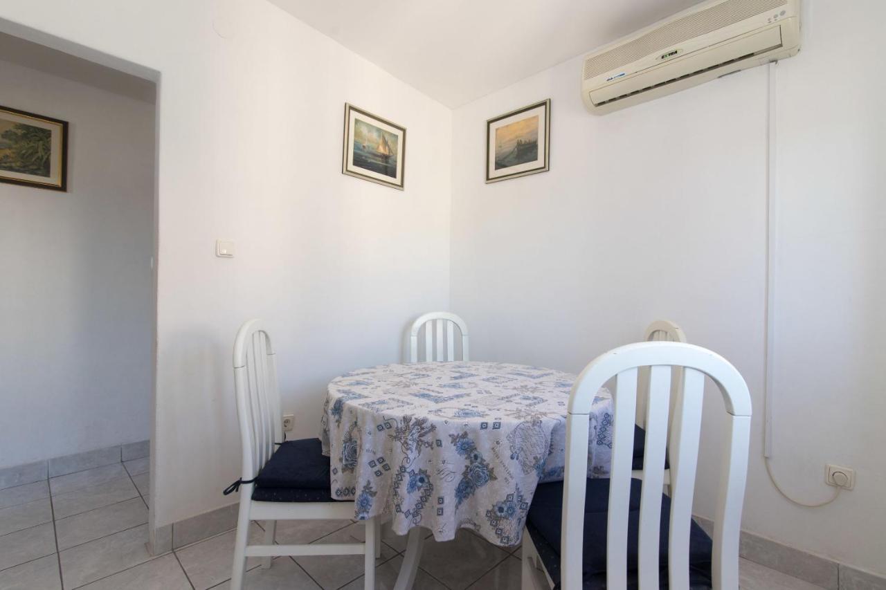 Apartments Jaksa Vis Dış mekan fotoğraf